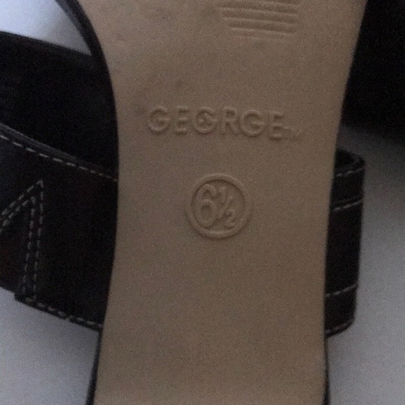 Women’s dark brown heels size 6.5 - Picture 6 of 6